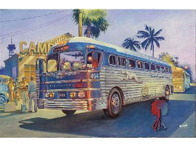 GMC PD3751 SilverSide Greyhound Lines - image 1