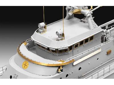 Search & Rescue Vessel HERMANN MARWEDE Model Set - image 4