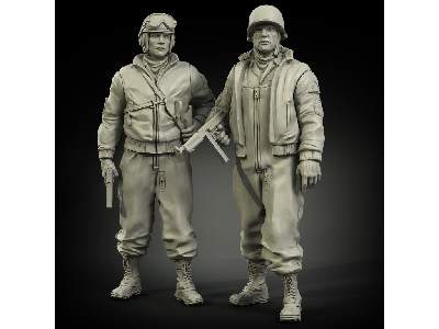 US Army Tanker In Winter Clothes Set - image 1