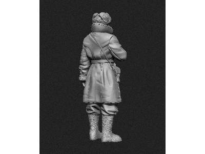 Soviet Tank Officer In Sheepskin Coat No.1 - image 3