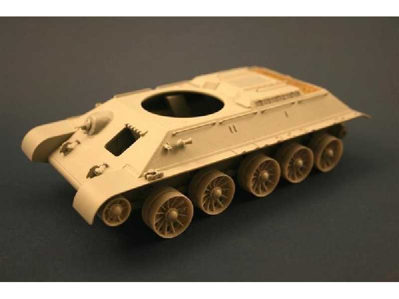Burn Out Late Spider Wheels For T-34/T-54 Tanks - image 1 Burn Out Late Spider Wheels For T-34/T-54 Tanks - image 1
