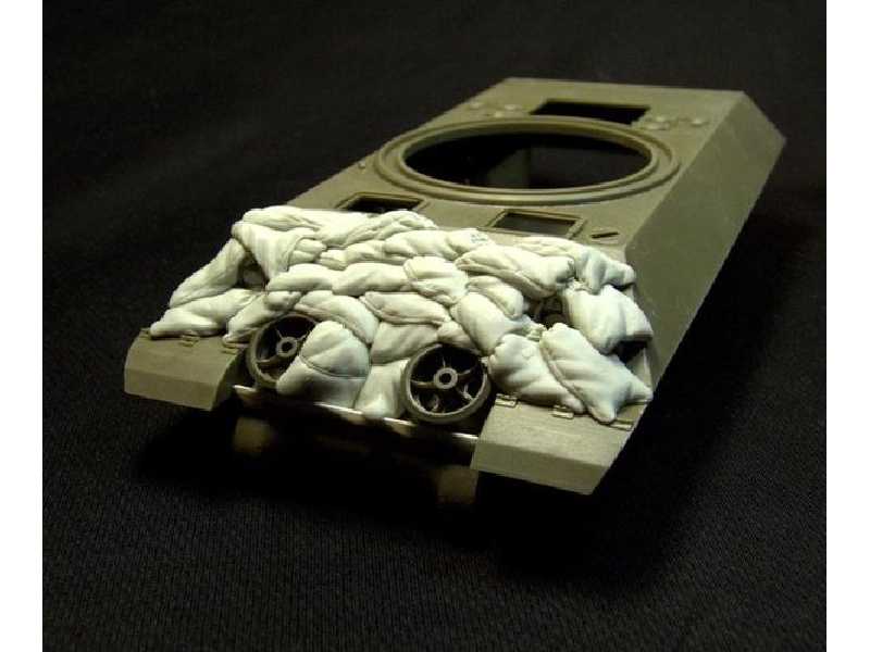 Sand Armor For M10 Wolverine Tank Destroyer - image 1