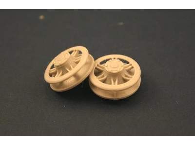 Idler Wheels For Panther/ Jagdpanther (Late Model) - image 1