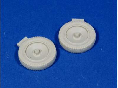 Drive Wheels For Sd.Kfz 10 & 250 (Commercial Pattern A) - image 3