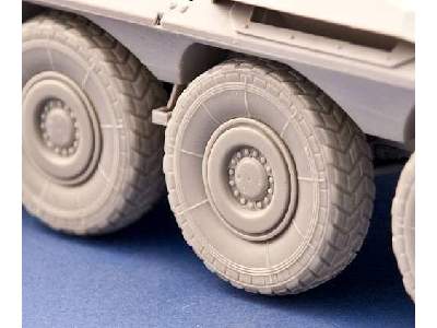 Road Wheels For Italian Apc Centauro - image 3