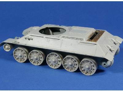 Uztm Type Road Wheels For T-34 - image 2