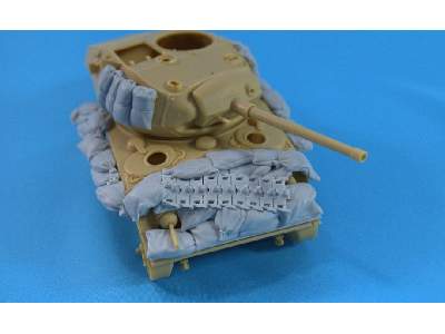 Sand Armor For M24 Chaffee - image 3