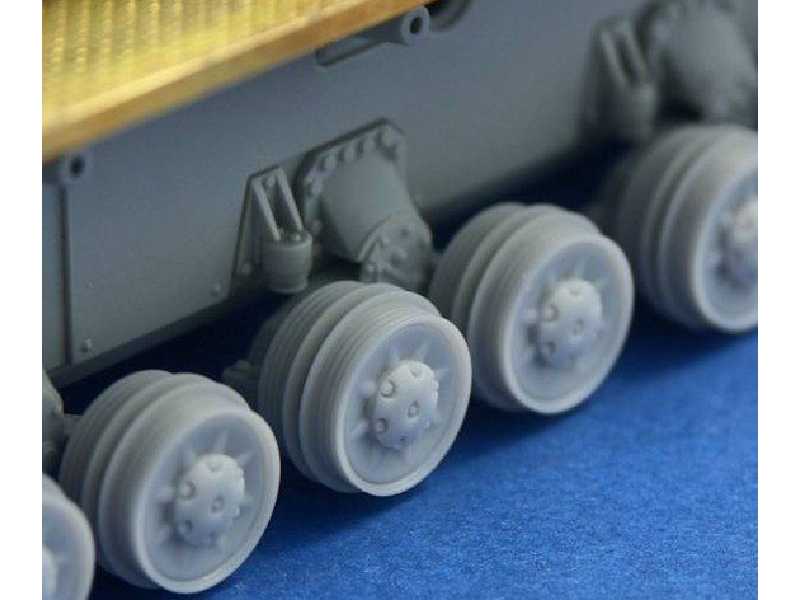 Burn Out Wheels For Pz.Kpfw Iv - image 1 Burn Out Wheels For Pz.Kpfw Iv - image 1