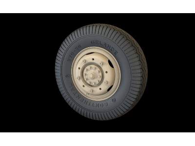 Road Wheels Sd.Kfz 234 (Commercial A) - image 2