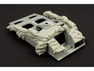 Sandbags Armor For Stug Iii F (Heavy Set) - image 1