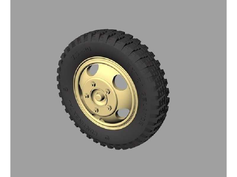 Ford 3000 Road Wheels (Gelande Pattern) - image 1