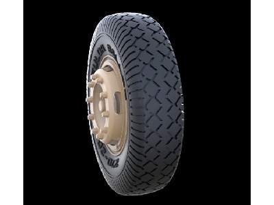 Mercedes 4500 Maultier Road Wheels (Gelande Pattern) - image 1