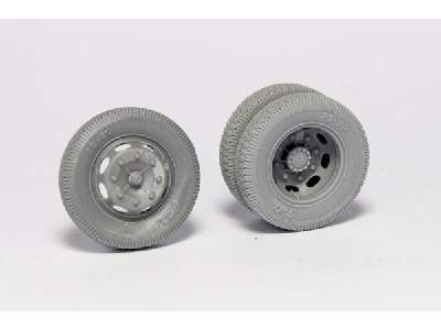 Khd 3000s Road Wheels (Commercial Pattern) - image 1