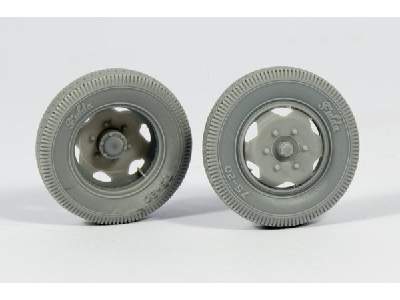 Mercedes 1500 Late 6 Holes Road Wheels (Commercial Pattern) - image 1