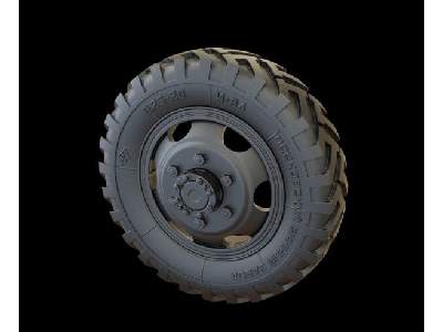 Zis-151 Road Wheels (Omskij Zavod) - image 1