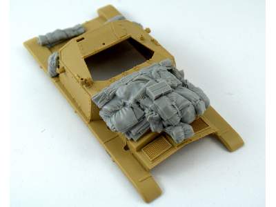 Stowage Set For Semovente M40-75/18 - image 2