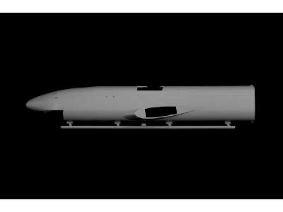 B-52G Stratofortress Early version with Hound Dog Missiles - image 7