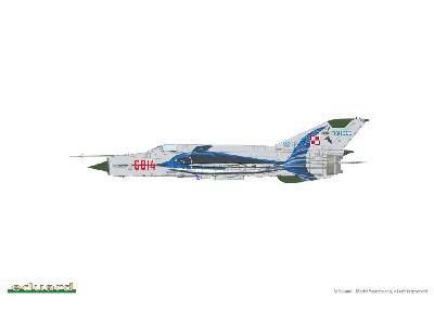 MiG-21MF Fighter Bomber 1/72 - image 10