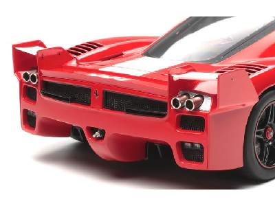Ferrari FXX - image 5