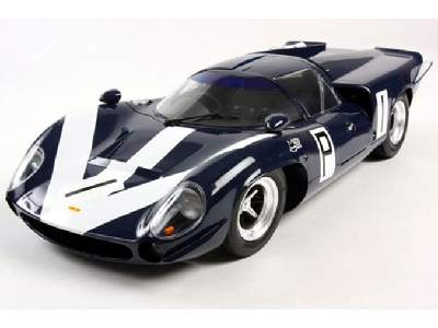 Lola T70 MkIII - w/Photo Etched Parts - image 1