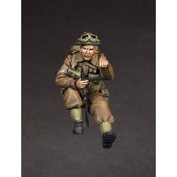 British Corporal For Universal Carrier - image 7