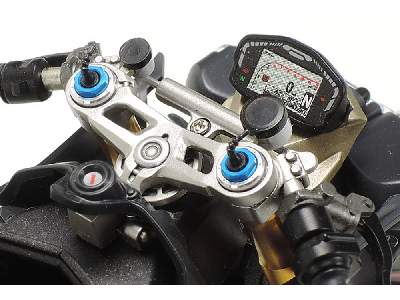 Ducati 1199 Panigale S Front Fork  - image 2