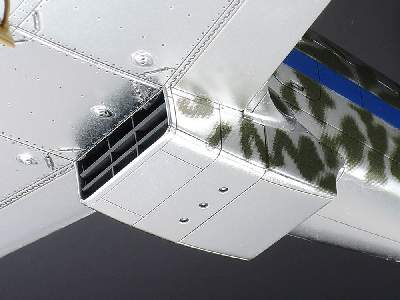 Kawasaki Ki-61-Id Hien (Tony) Silver Color Plated (w/Camo Decals) - image 13