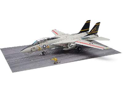 Grumman F-14A Tomcat (Late Model) Carrier Launch Set - image 1