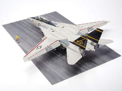 Grumman F-14A Tomcat (Late Model) Carrier Launch Set - image 3