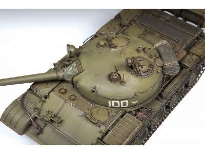 Soviet main battle tank T-62 - image 4
