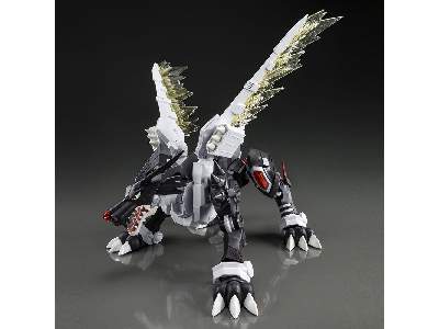 Figure Rise Digimon Metalgarurumon Black Ver. (Maq61807) - image 4