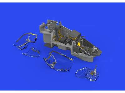 Mi-24D cockpit 1/48 - Zvezda - image 1