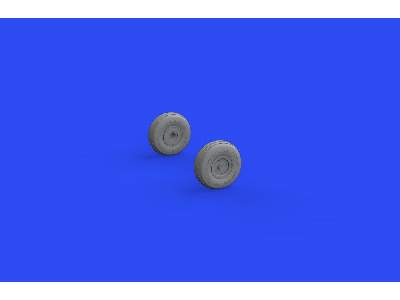 Chipmunk T.10 wheels 1/48 - Airfix - image 7