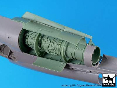 F-111 Engine For Hobby Boss - image 4