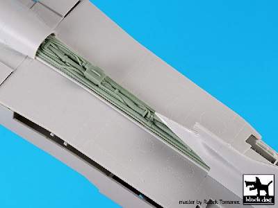 Panavia Tornado Spine + Radar For Revell - image 4