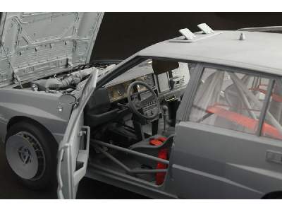 Lancia Delta HF integrale 16v - image 9