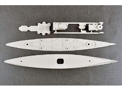 German Scharnhorst Battleship - image 5