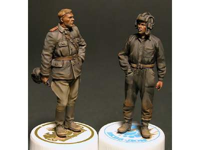 Soviet Officers At Field Briefing - Special Edition - image 12