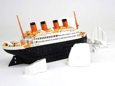 Titanic - Seal & Iceberg Scene - image 3