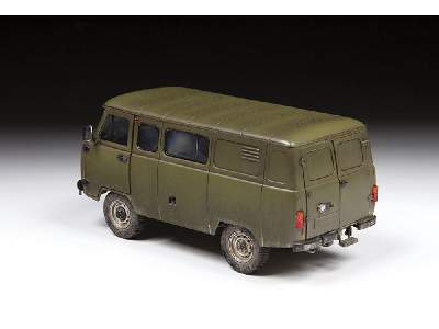 Russian Military Van UAZ 3909 - image 3