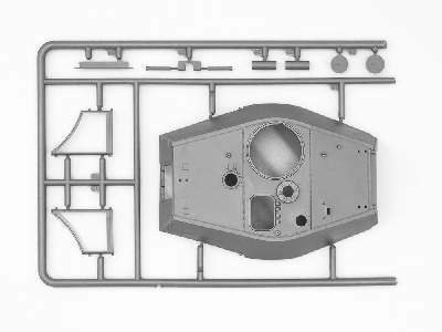 Pz.Kpfw.VI Ausf.B King Tiger late production with full interior - image 5