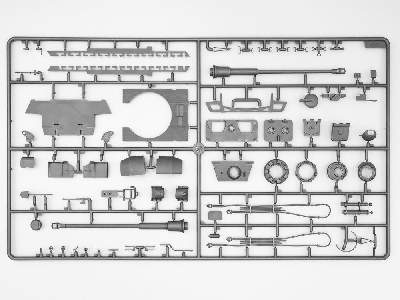 Pz.Kpfw.VI Ausf.B King Tiger late production with full interior - image 10