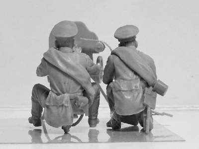 WWI Russian Maxim MG Team - 2 figures - image 5