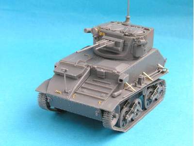 British Light Tank Mk.VI C - image 2