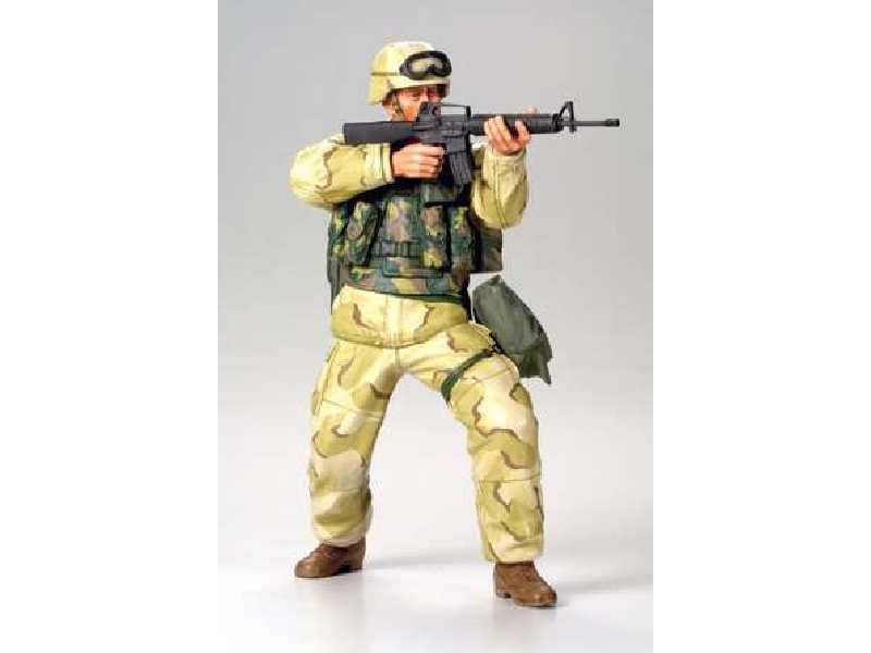 Modern U.S. Army Infantryman (Desert Uniform) - image 1