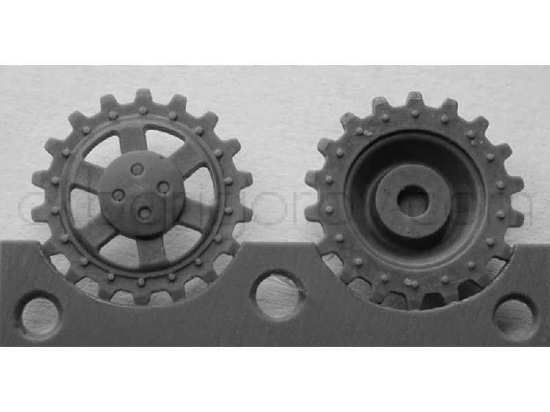 Sprockets For Pz.V Panther, 18 Tooth Type 1 (8 Per Set) - image 1