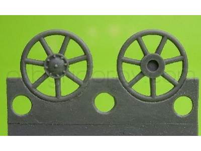 Idler Wheel For Pz.Iv, Ausf F, F2 And G (8 Per Set) - image 1