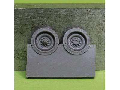 Wheels For M109 - image 1