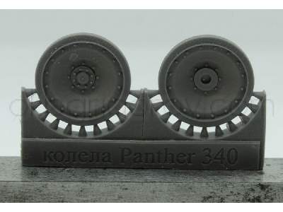 Wheels For Pz.V Panther, With 16 Rivets - image 3