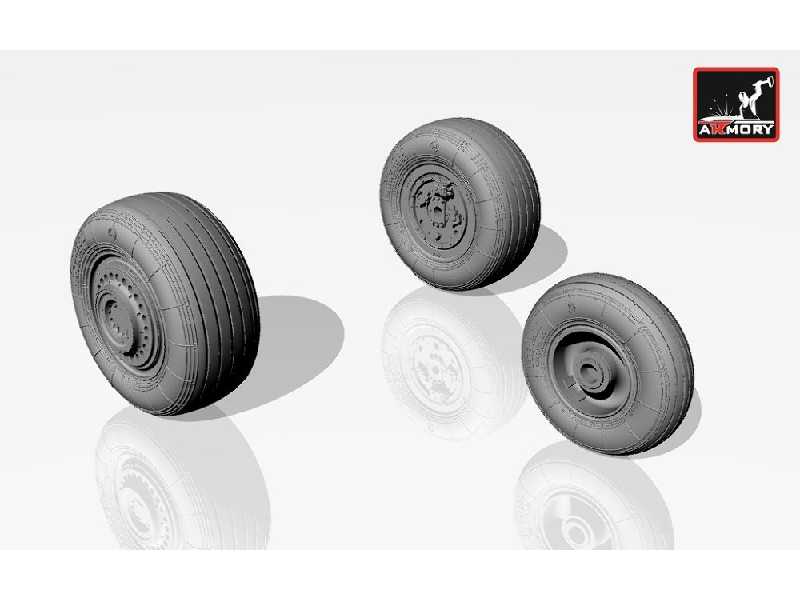 Sukhoj Su-25 Frogfoot Wheels - image 1